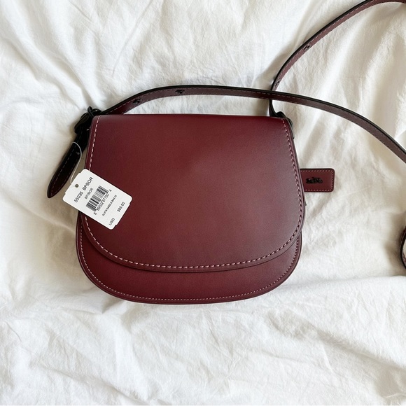 NWT Coach 1941 Saddle 23 Glovetanned Leather Purse Oxblood Red - Picture 2 of 11